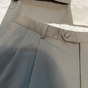 Austin Reed London super 100s pleated and cuffed khakis